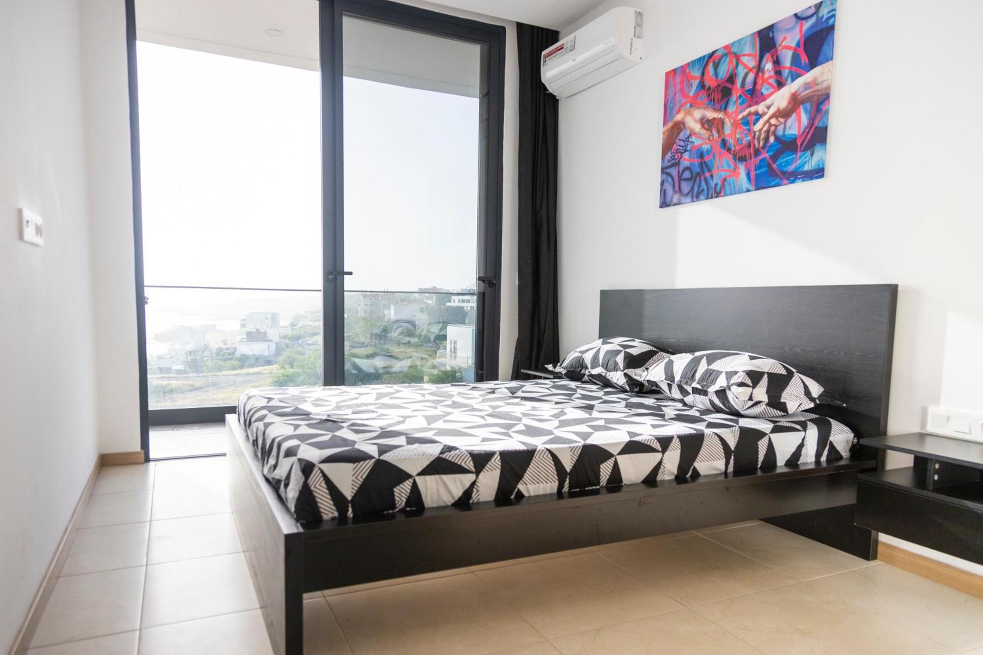 3 Bdr Aprt, Amazing Seaview, Rooftop Pool - Lcgr Прая Екстериор снимка